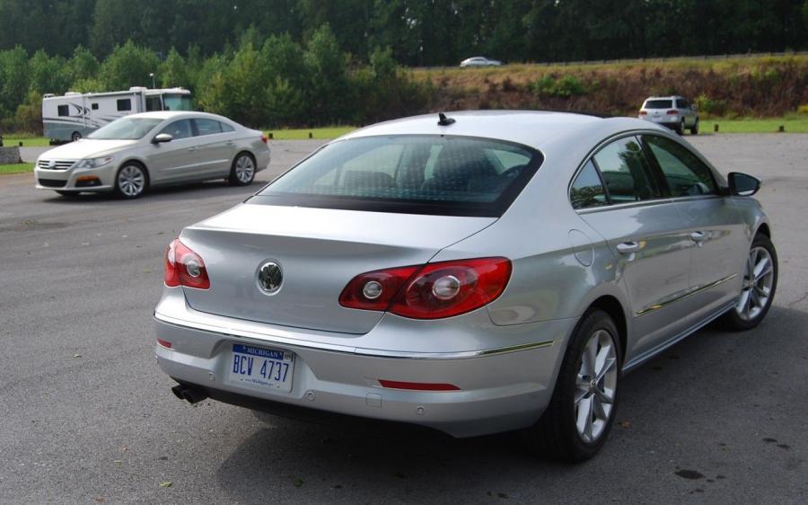  Volkswagen Passat CC 2008 года  (фото 116 из 121)